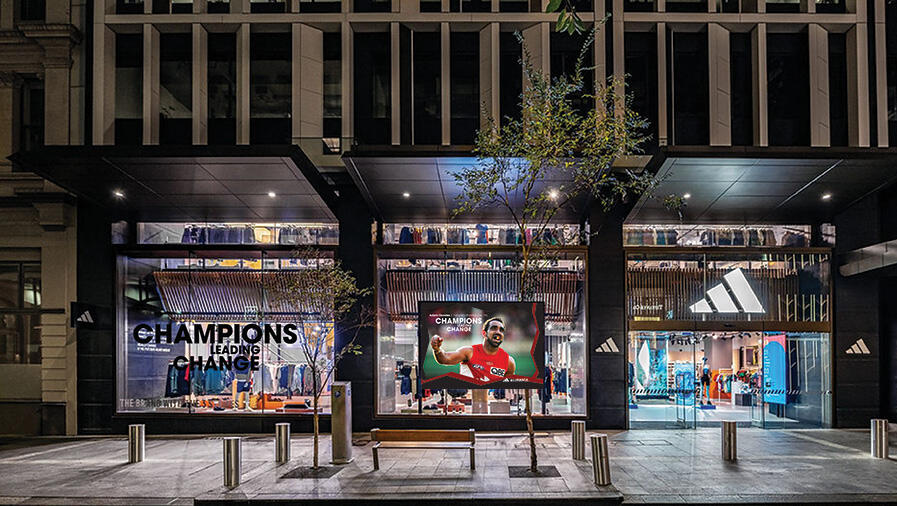 Execution: ADIDAS Pitt Street Store Front